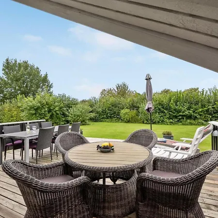 Holiday home Sella - 500m From The Sea In Se Jutland By Interhome
