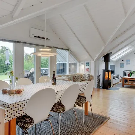 Sella - 500m From The Sea In Se Jutland By Interhome Holiday home Nedre Lysabild