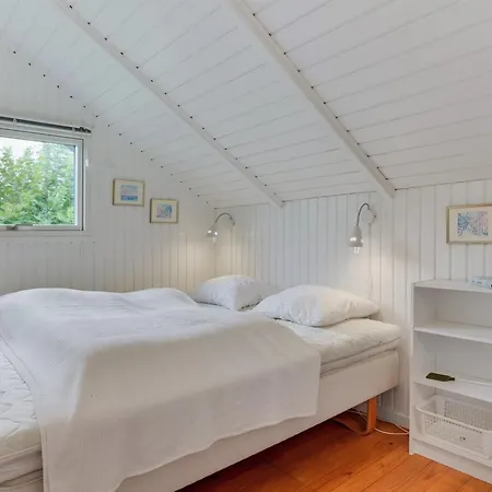 Sella - 500m From The Sea By Interhome * Nedre Lysabild